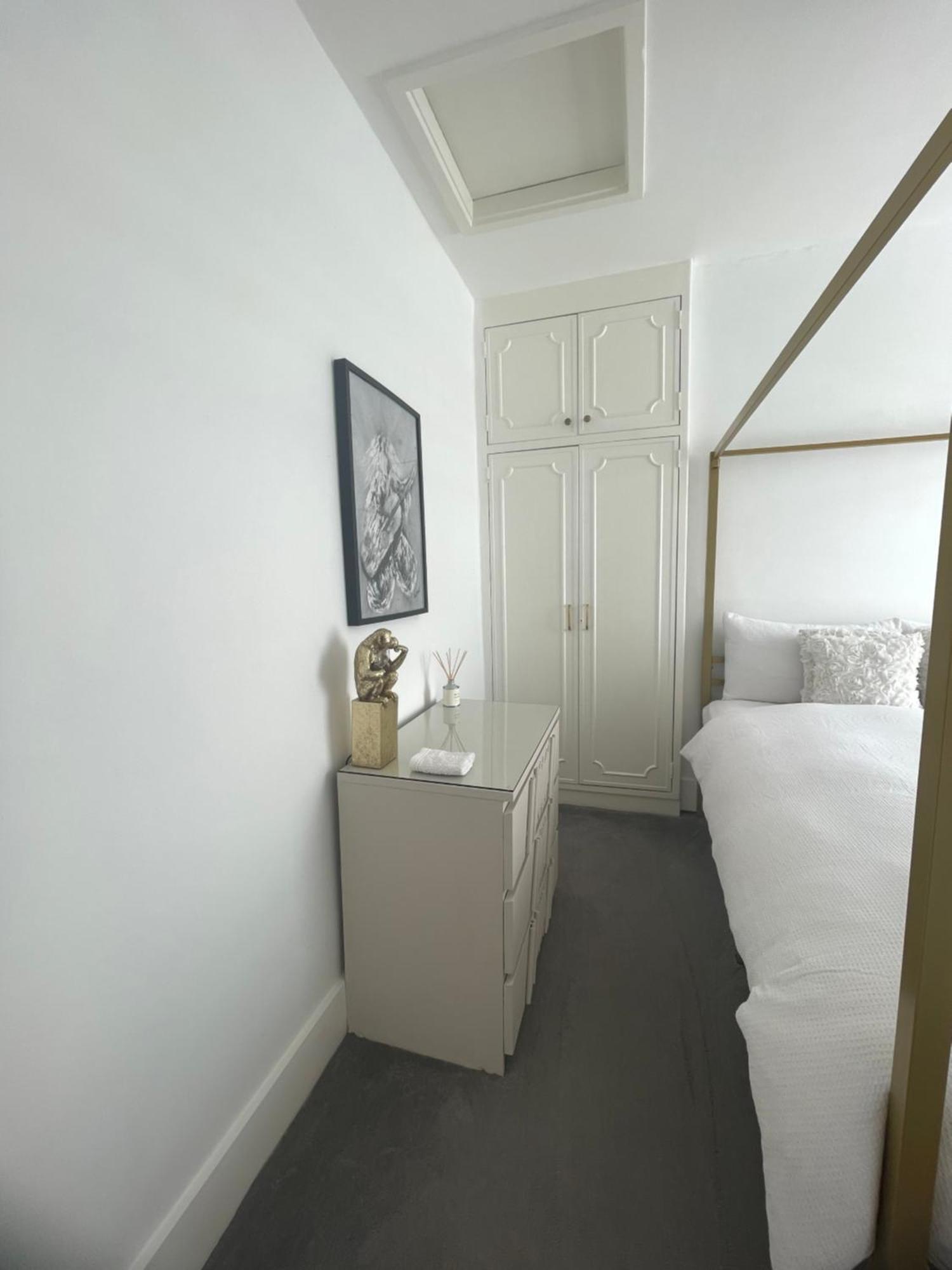Queen Bedroom In Maida Vale London Exterior foto